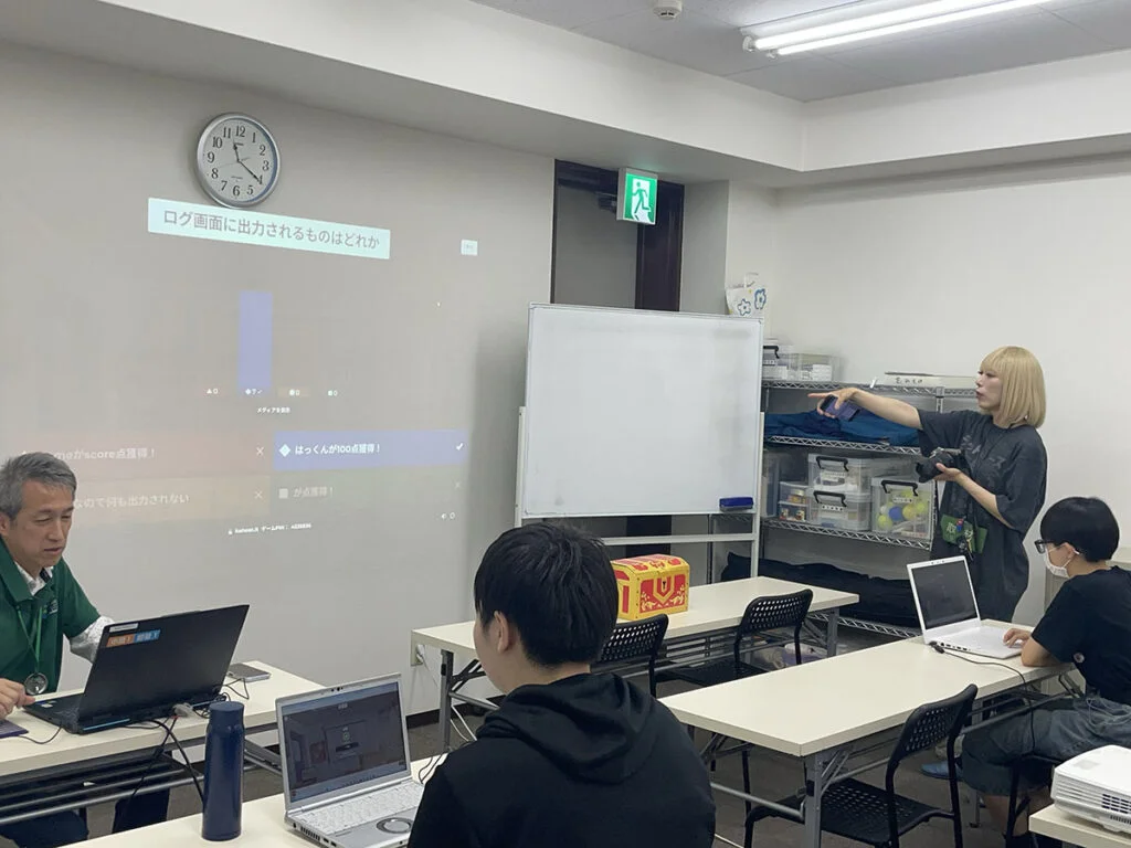 西宮つーしんさんがハック西宮北口校を取材中!